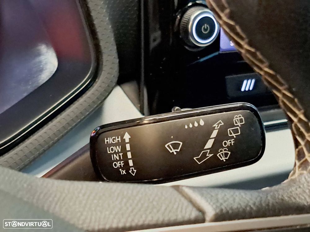 SEAT Arona 1.0 TSI Style DSG - 7