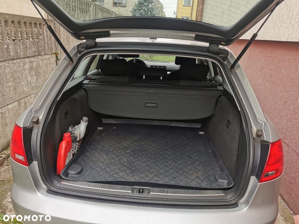 Audi A4 Avant - 8