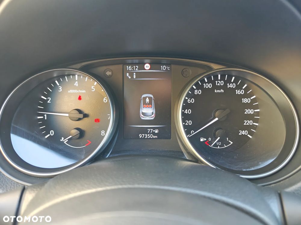 Nissan Qashqai 1.6 DIG-T Tekna - 6