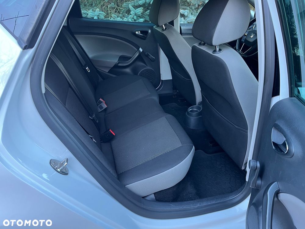 Seat Ibiza 1.2 TSI CONNECT - 31