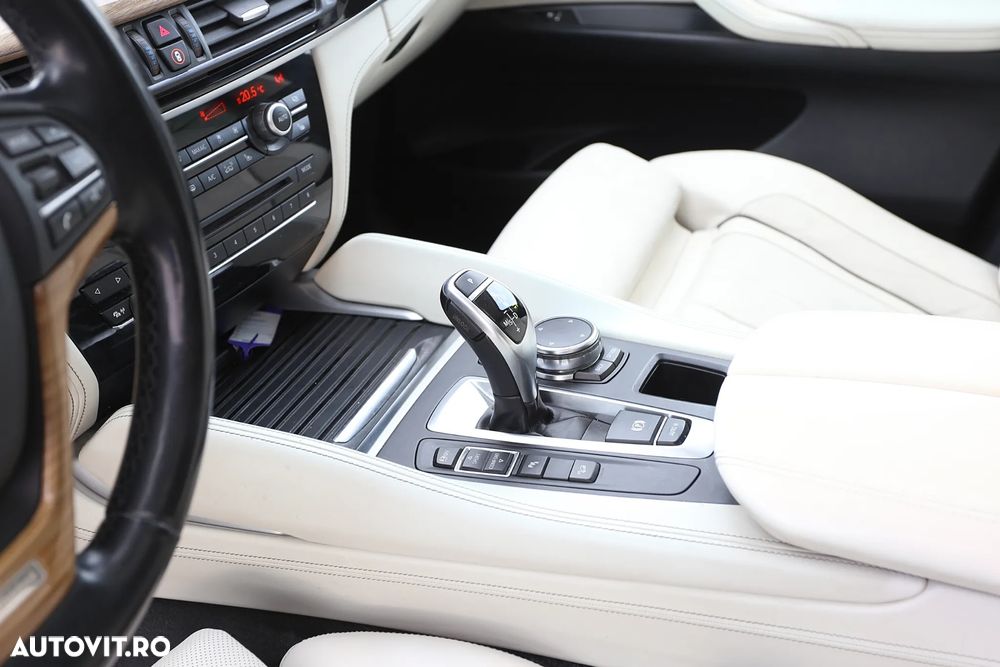 BMW X6 - 15