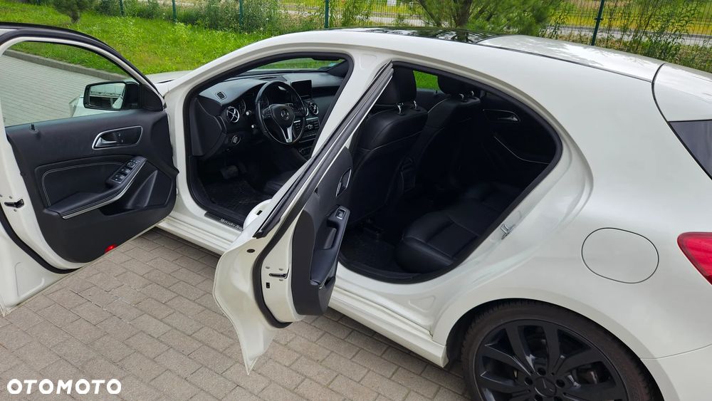 Mercedes-Benz Klasa A 180 (BlueEFFICIENCY) 7G-DCT - 21