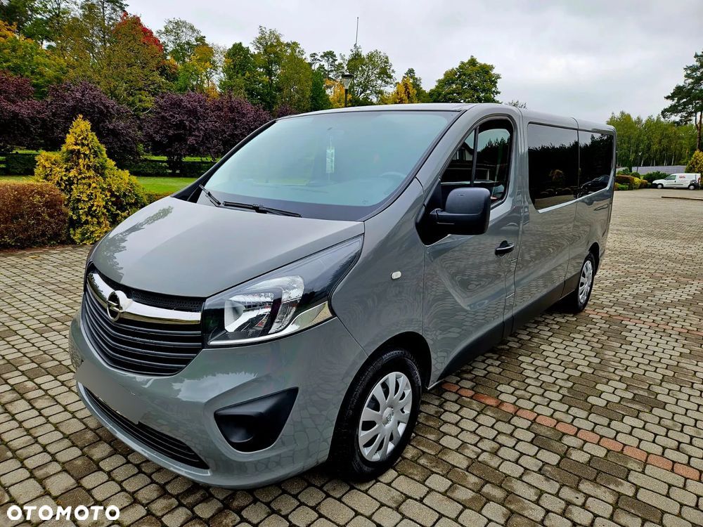 Opel Vivaro - 2