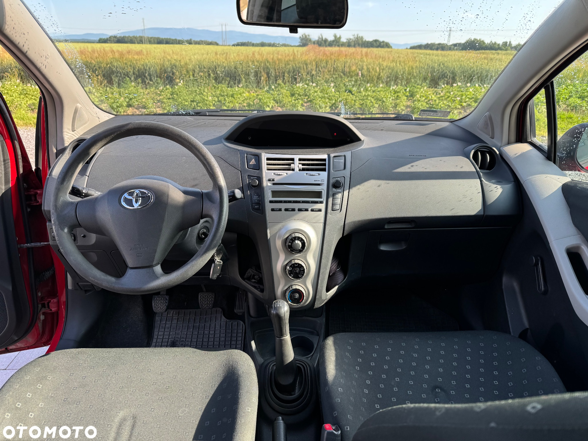 Toyota Yaris 1.3 Sol - 5