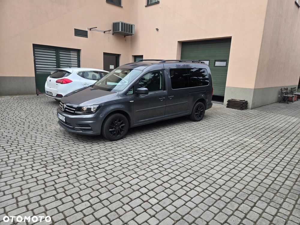 Volkswagen Caddy Maxi Comfortline 4Motion - 2