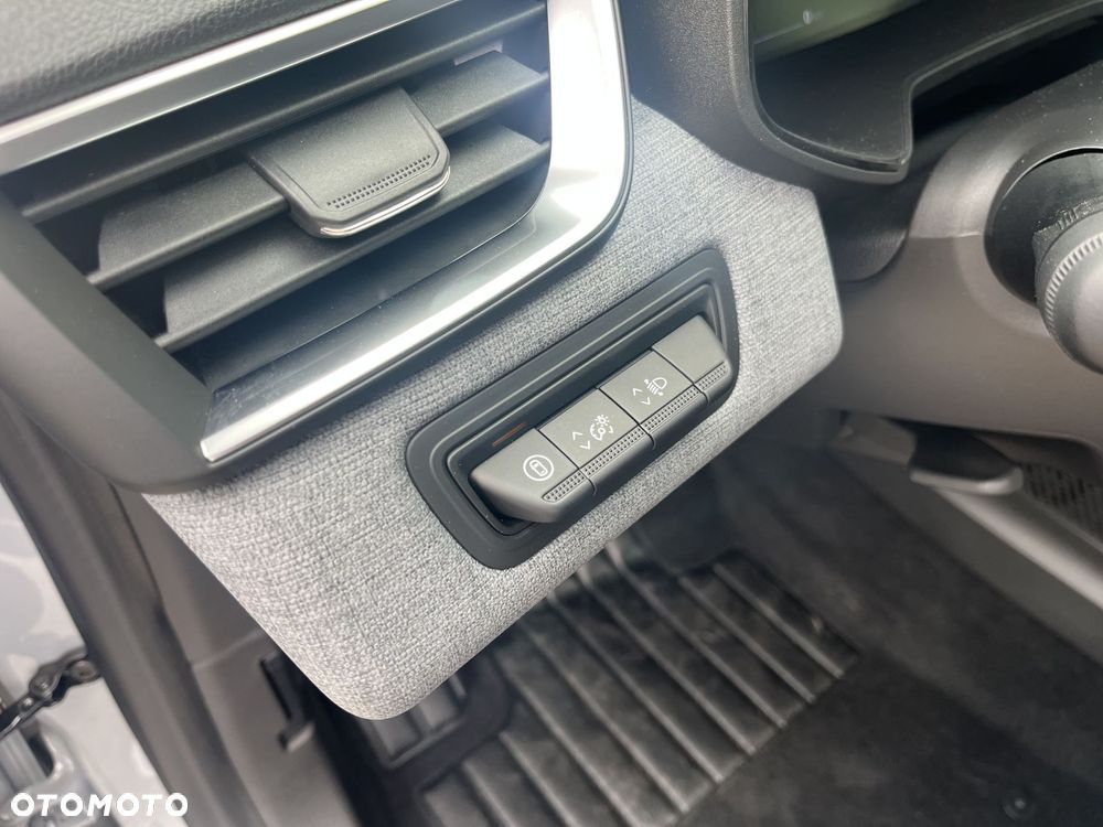 Renault Clio 1.0 TCe Evolution - 20