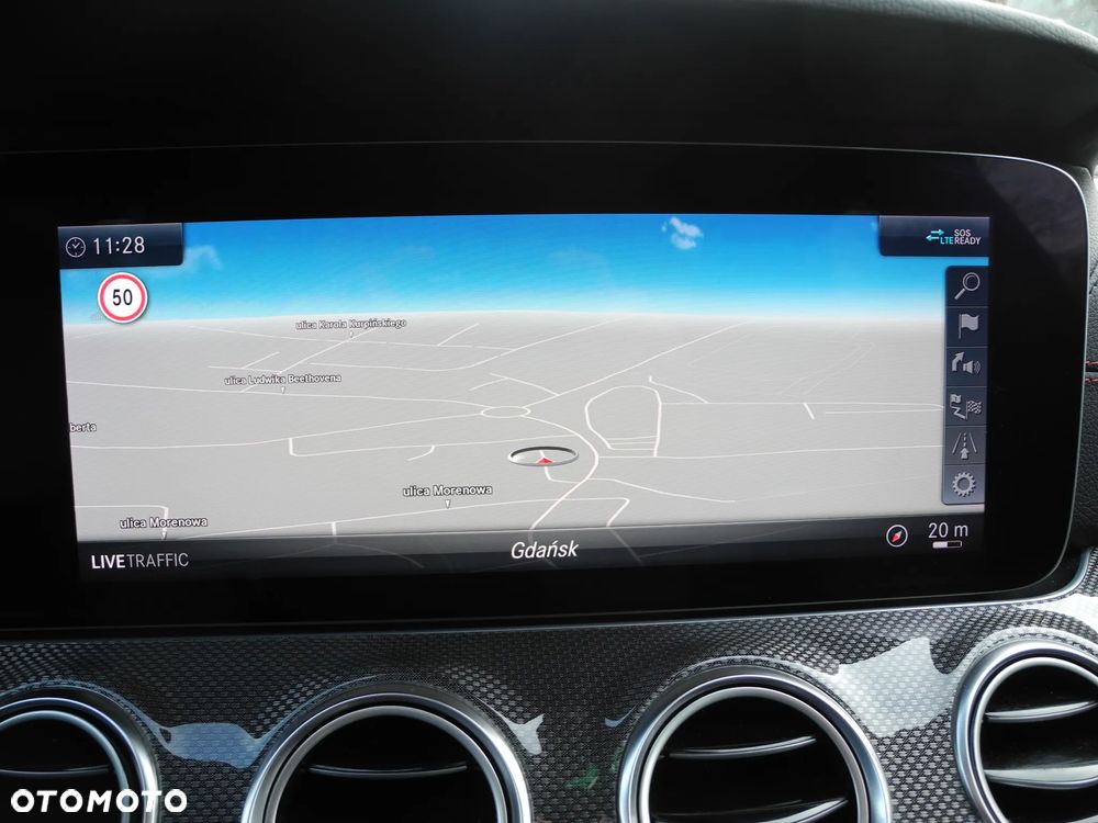 Mercedes-Benz Klasa E - 10