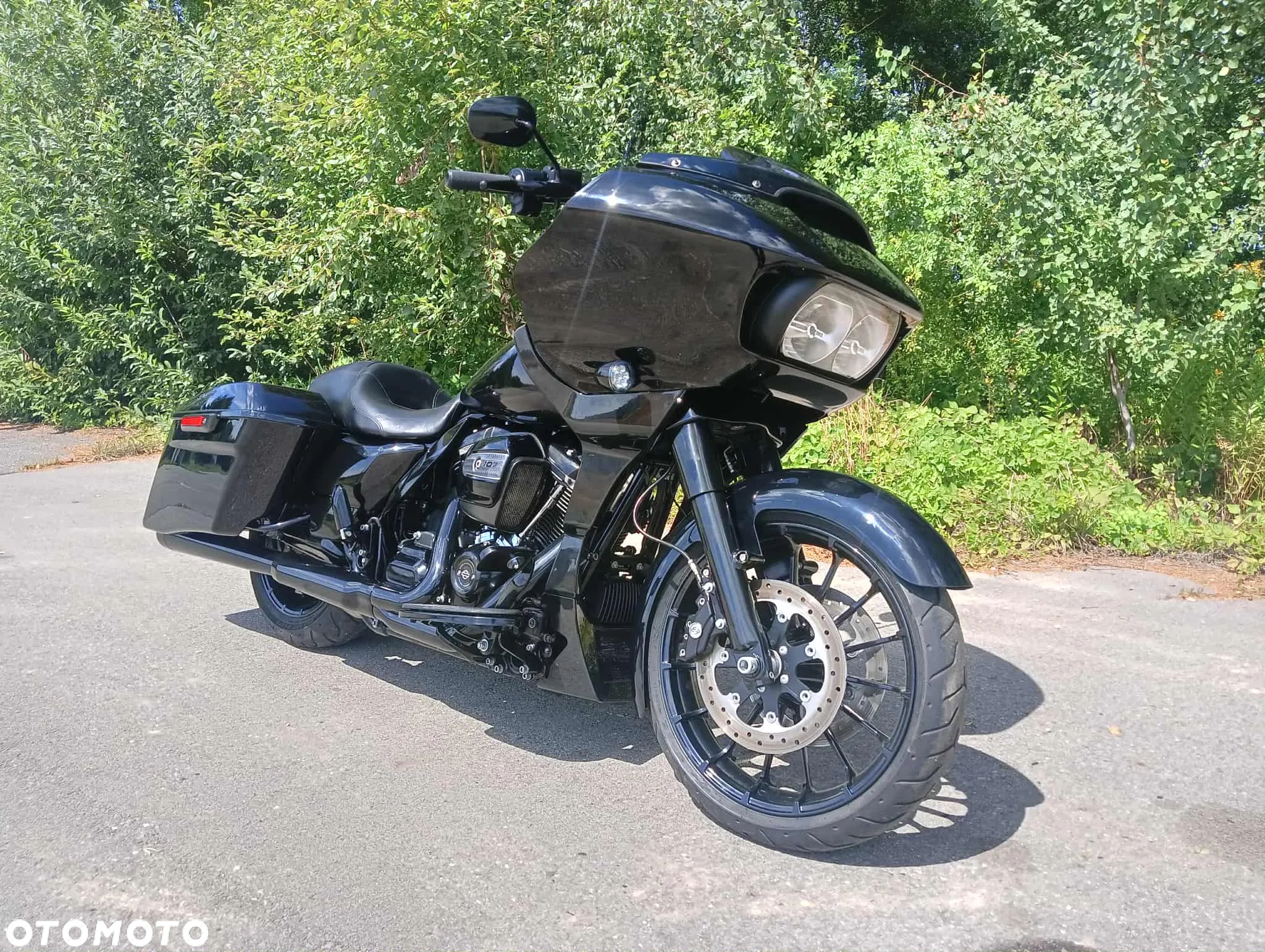Harley-Davidson Touring Road Glide - 12