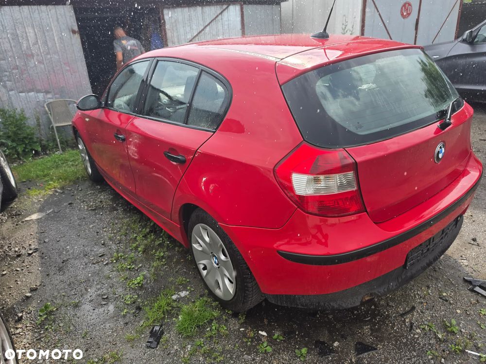 BMW Seria 1 116i - 13