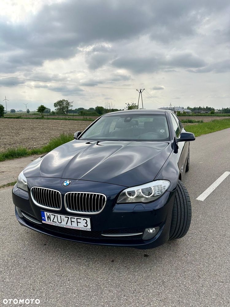 BMW Seria 5 520d - 14