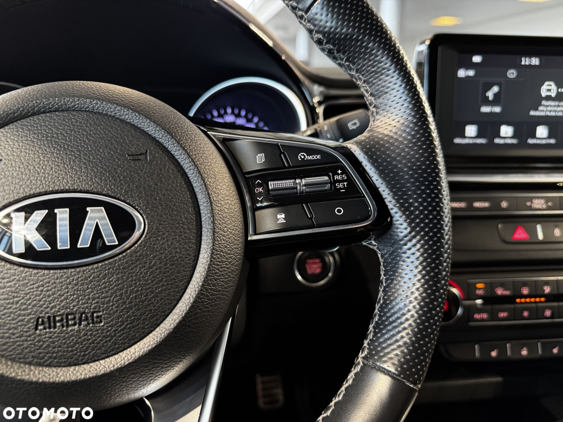 Kia ProCeed - 23