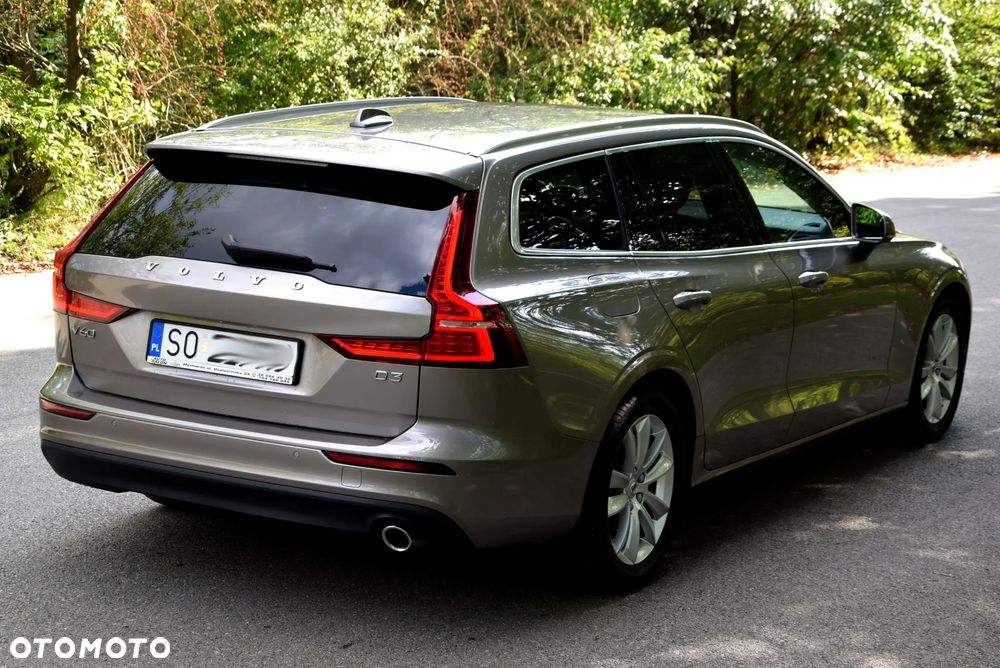 Volvo V60 D3 Momentum Pro - 6