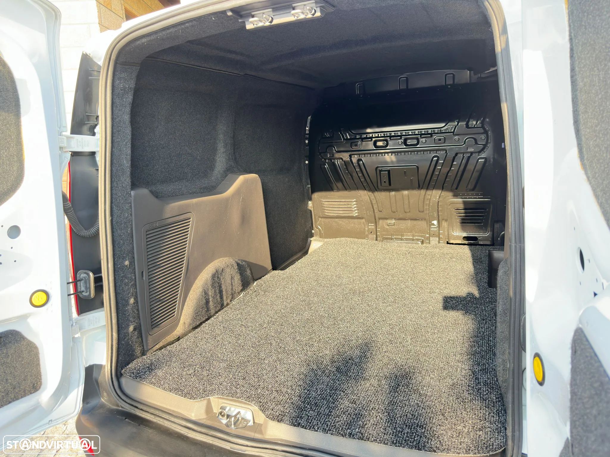 Ford TRANSIT CONECT - 7