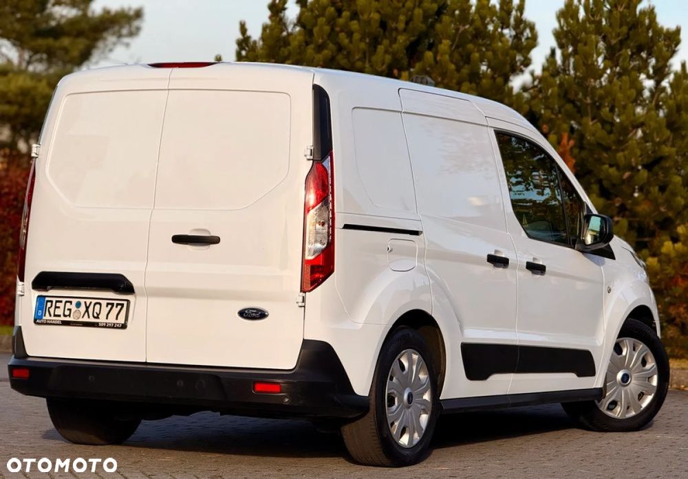 Ford Transit Connect - 15