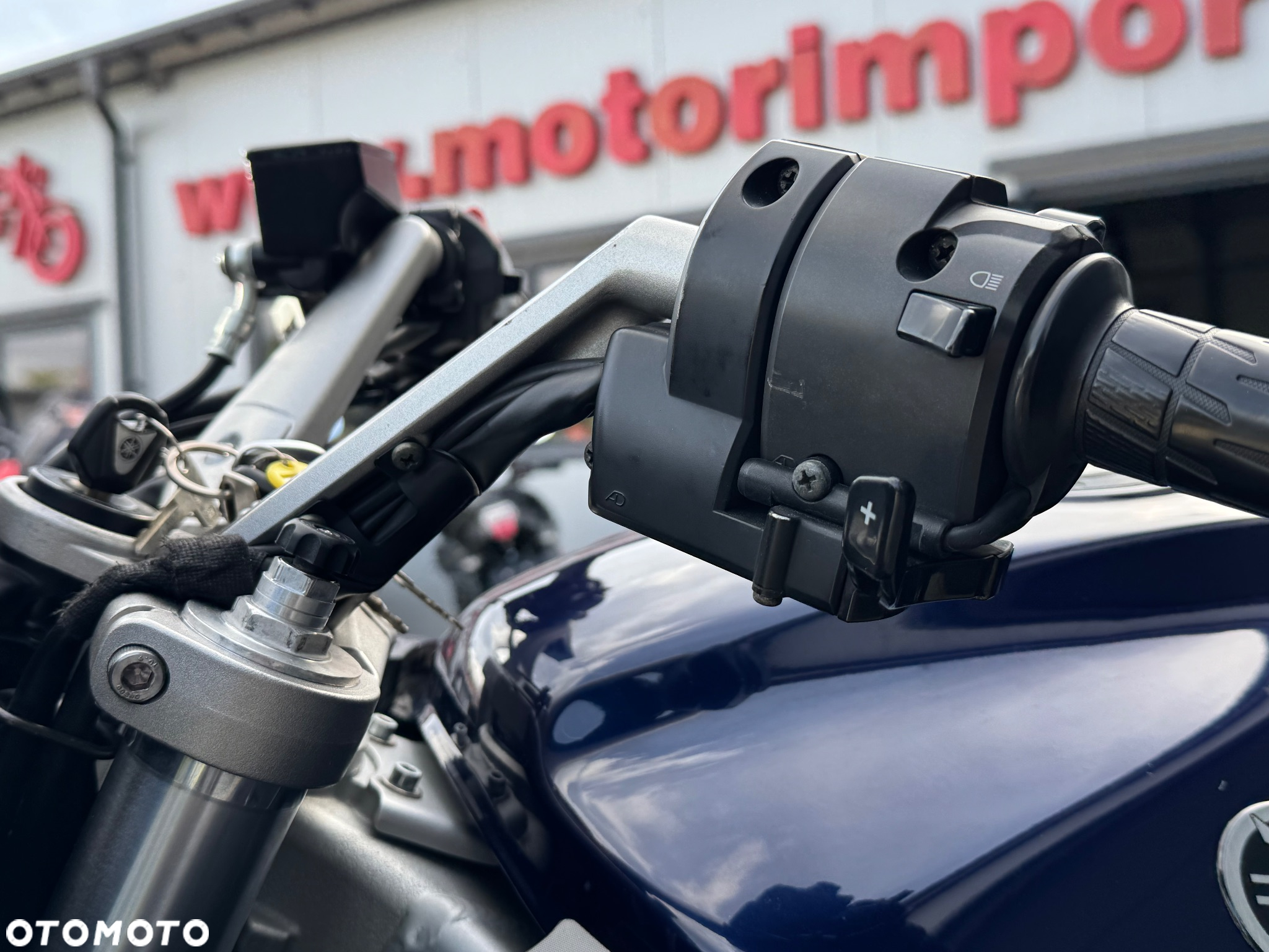 Yamaha FJR - 17
