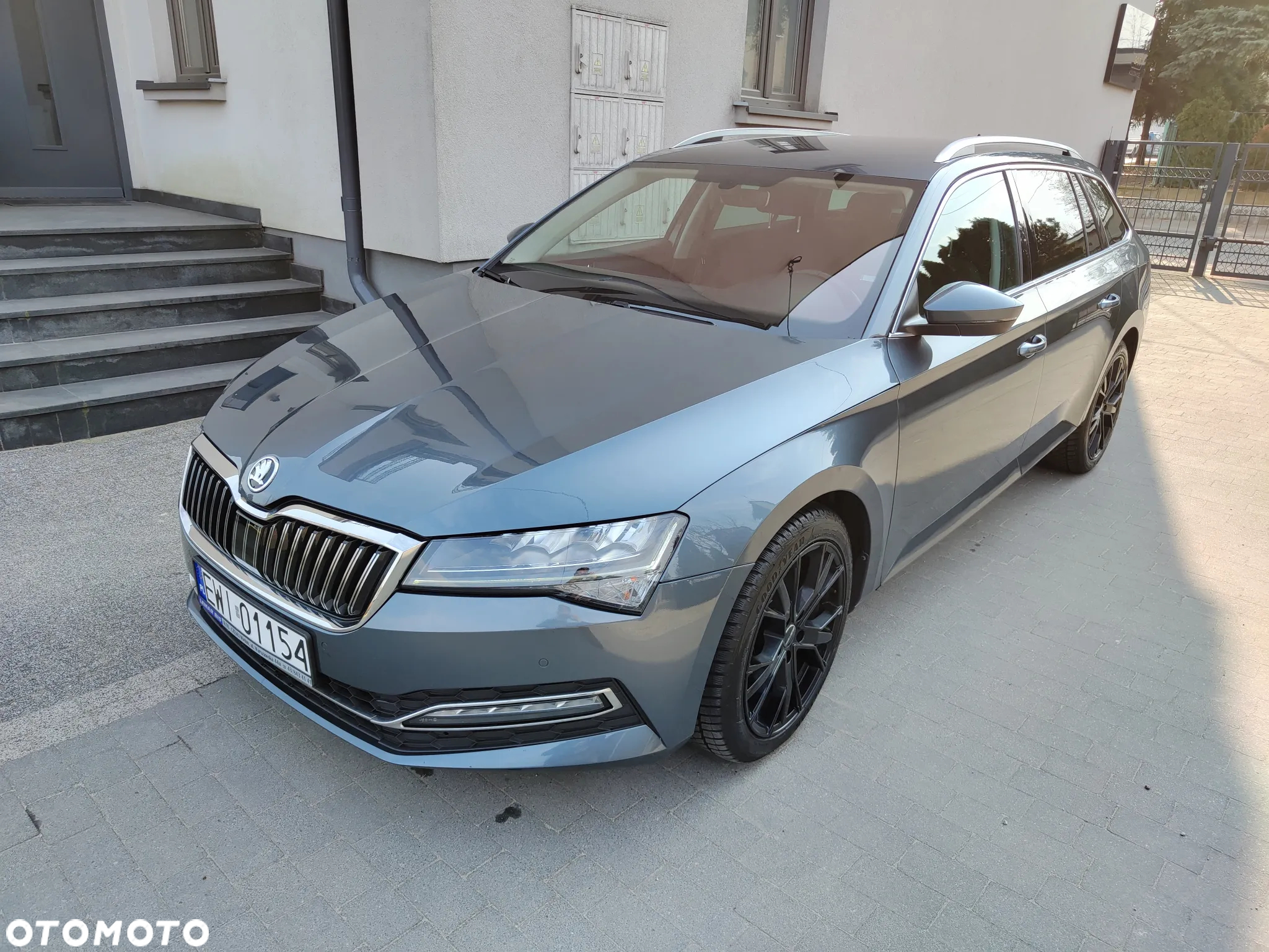 Skoda Superb Combi 2.0 TDI DSG Essence - 14