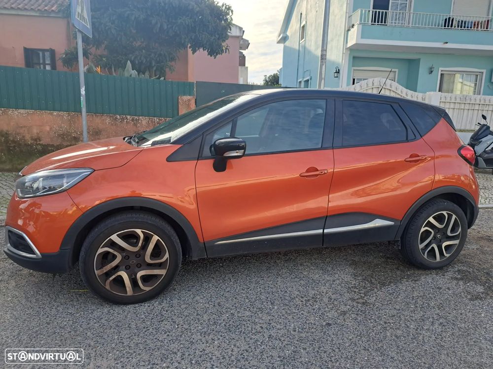 Renault Captur 1.5 dCi Exclusive - 3