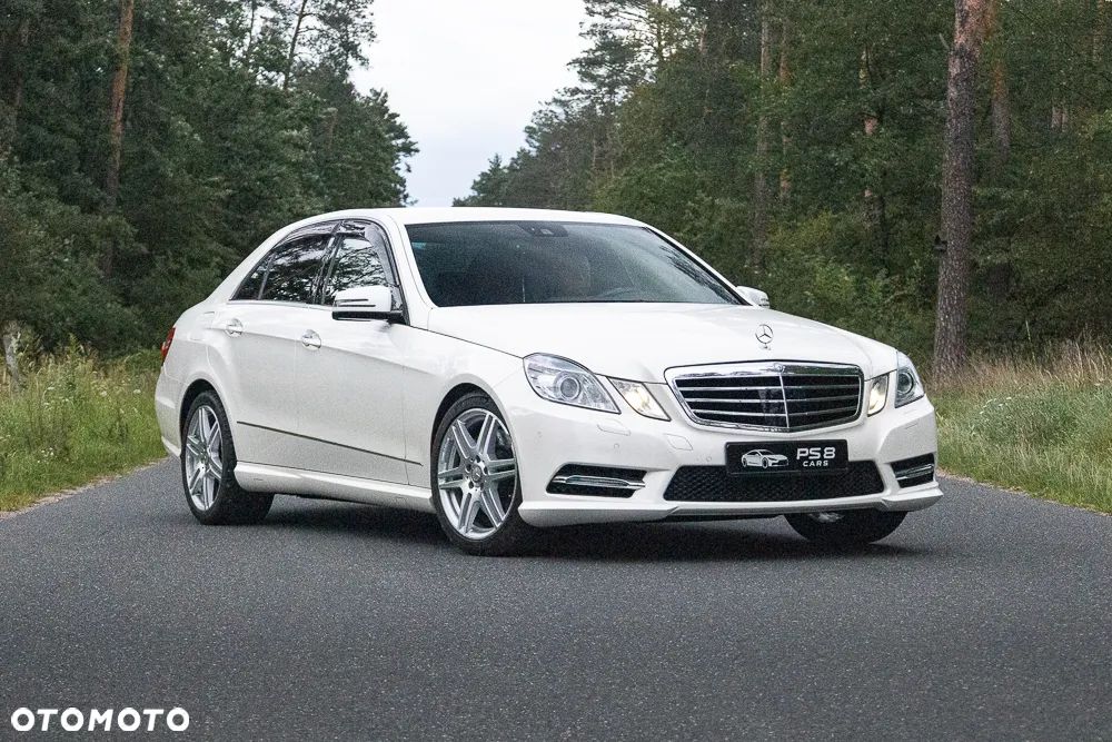 Mercedes-Benz E-Class 2013 photo 2