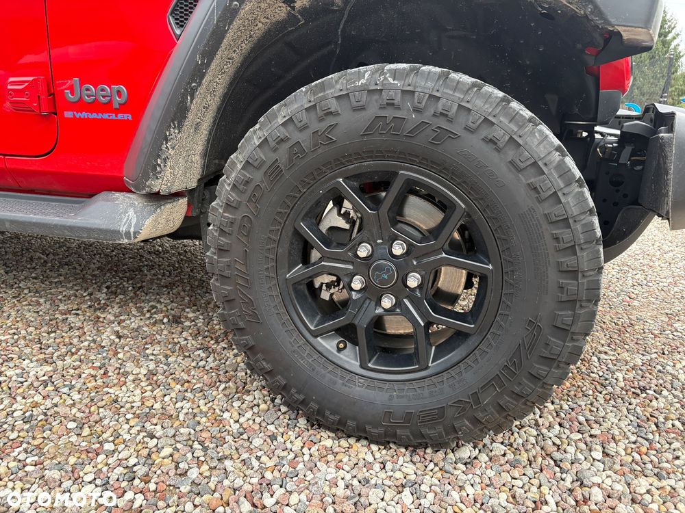 Jeep Wrangler 2.0 PHEV Softtop AWD Automatik Sahara - 4