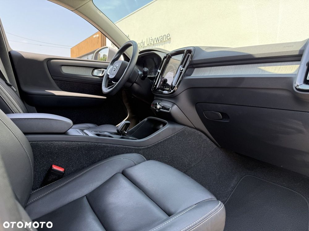 Volvo XC 40 - 15