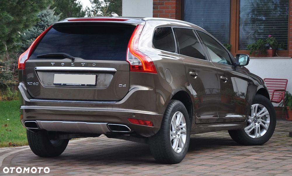 Volvo XC 60 D4 Geartronic Summum - 14