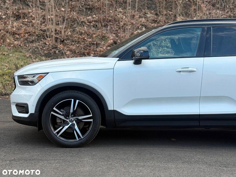 Volvo XC 40 T5 AWD R-Design - 12