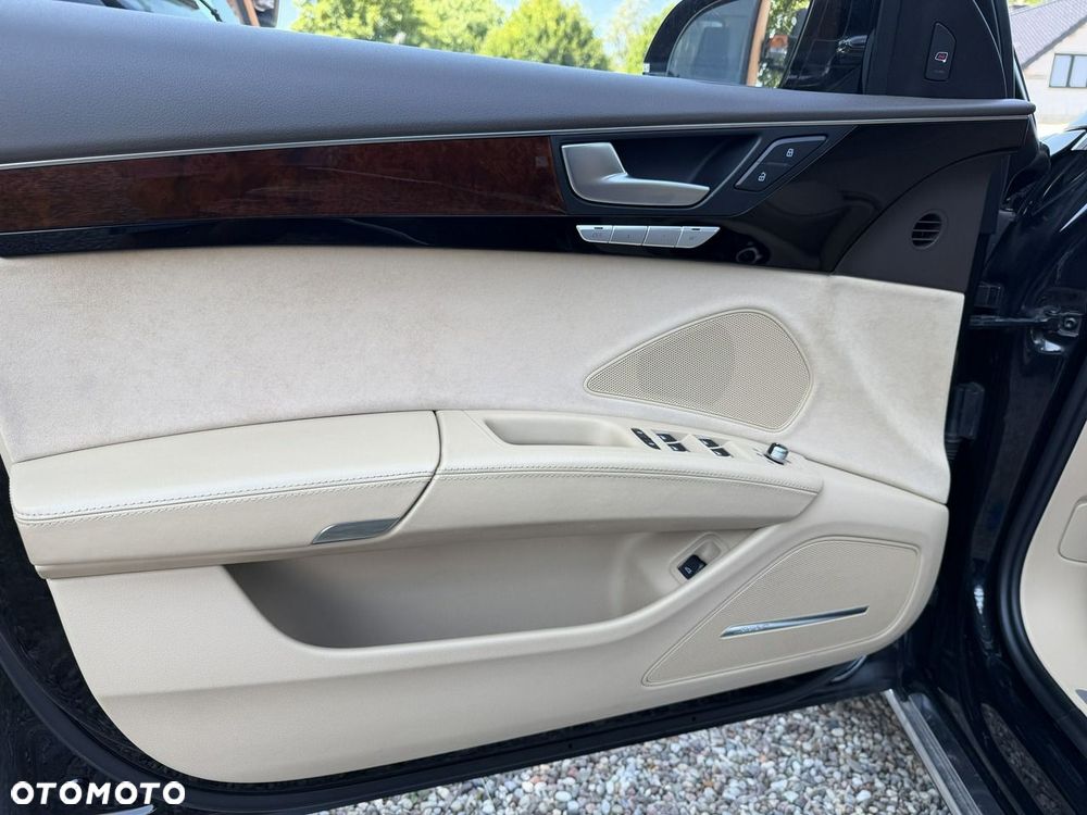 Audi A8 - 14