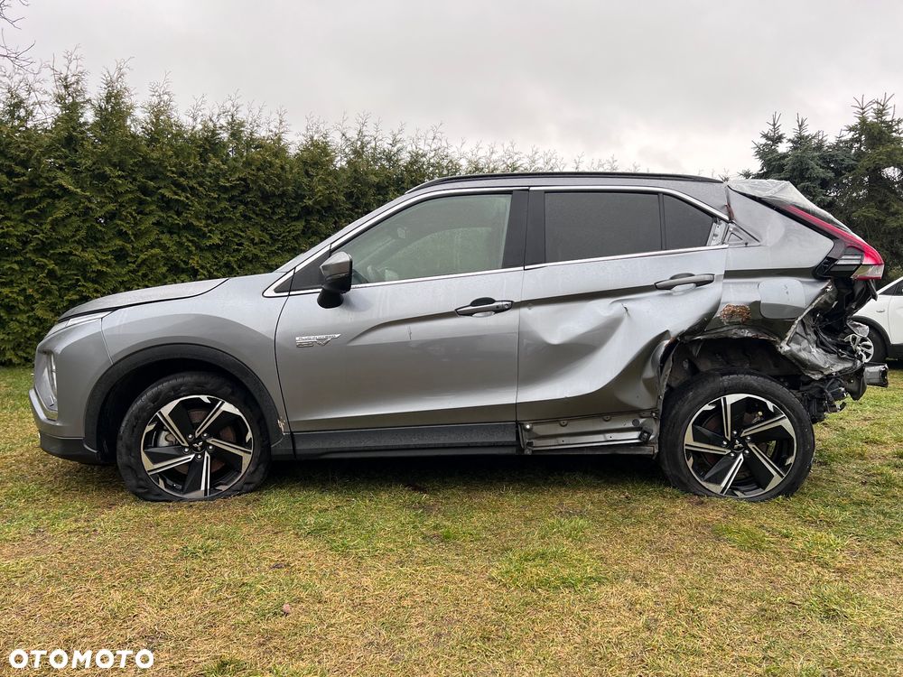 Mitsubishi Eclipse Cross 4WD Plus Select - 12