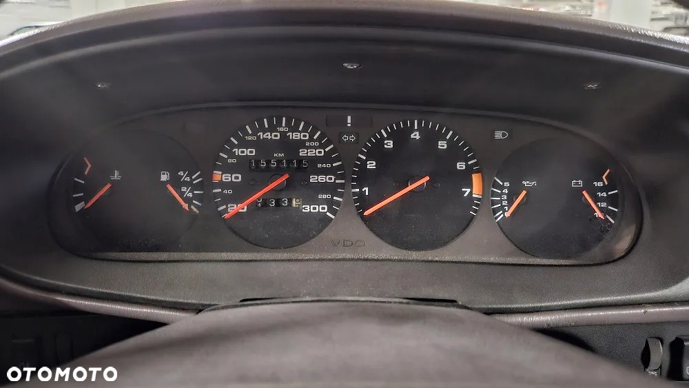 Porsche 944 - 14