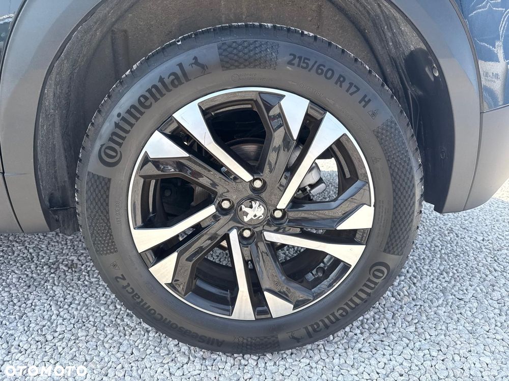 Peugeot 2008 BlueHDi 110 Allure - 11