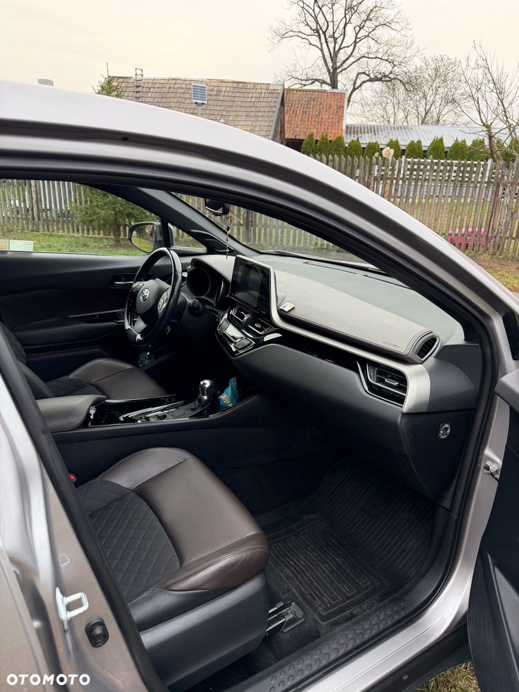 Toyota C-HR 1.8 Hybrid Prestige - 9