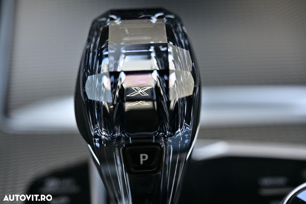 BMW X6 xDrive40d AT MHEV - 29