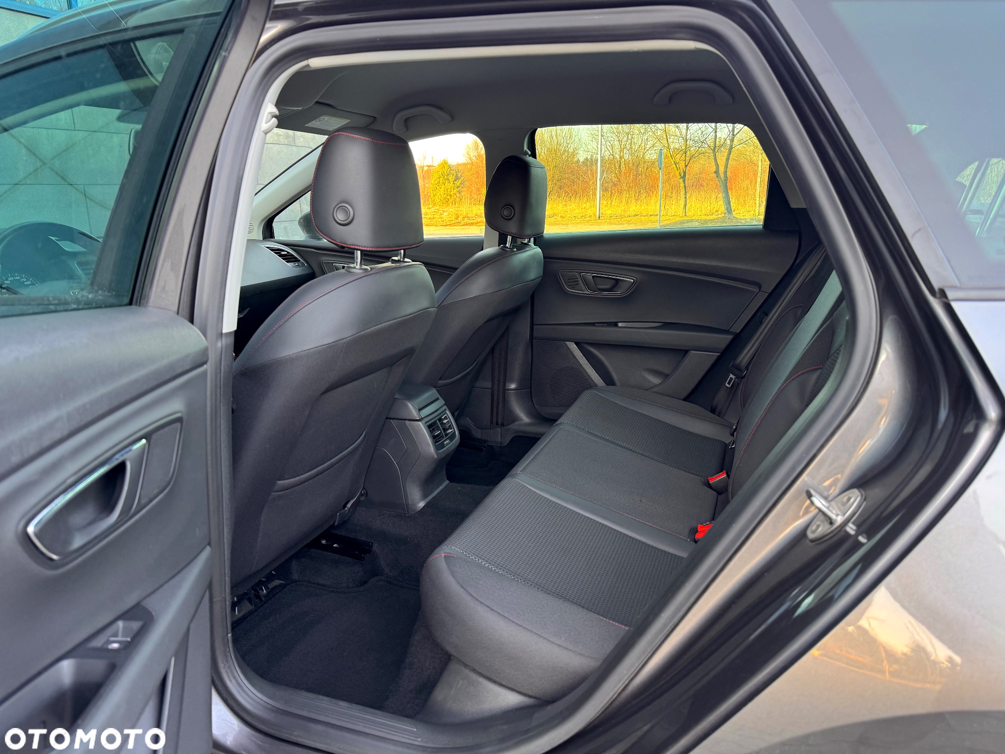 Seat Leon 1.8 TSI FR S&S - 11