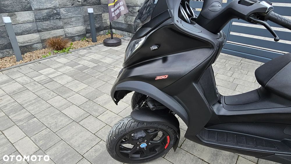 Piaggio MP-3 - 5