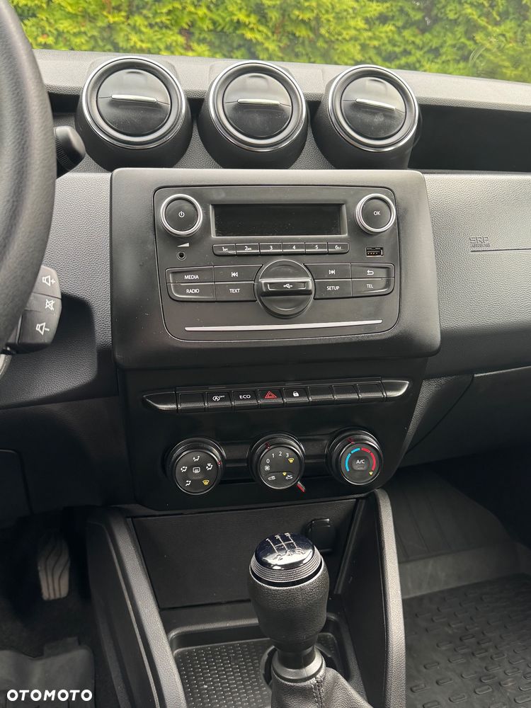 Dacia Duster 1.0 TCe SL Celebration - 28
