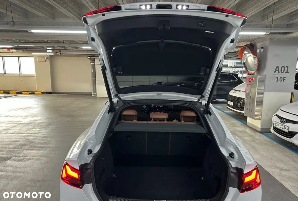 Audi A5 Sportback 40 TFSI quattro S tronic - 14
