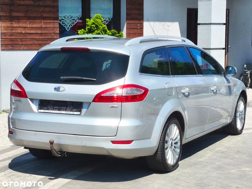 Ford Mondeo 2.2 TDCi Titanium - 25