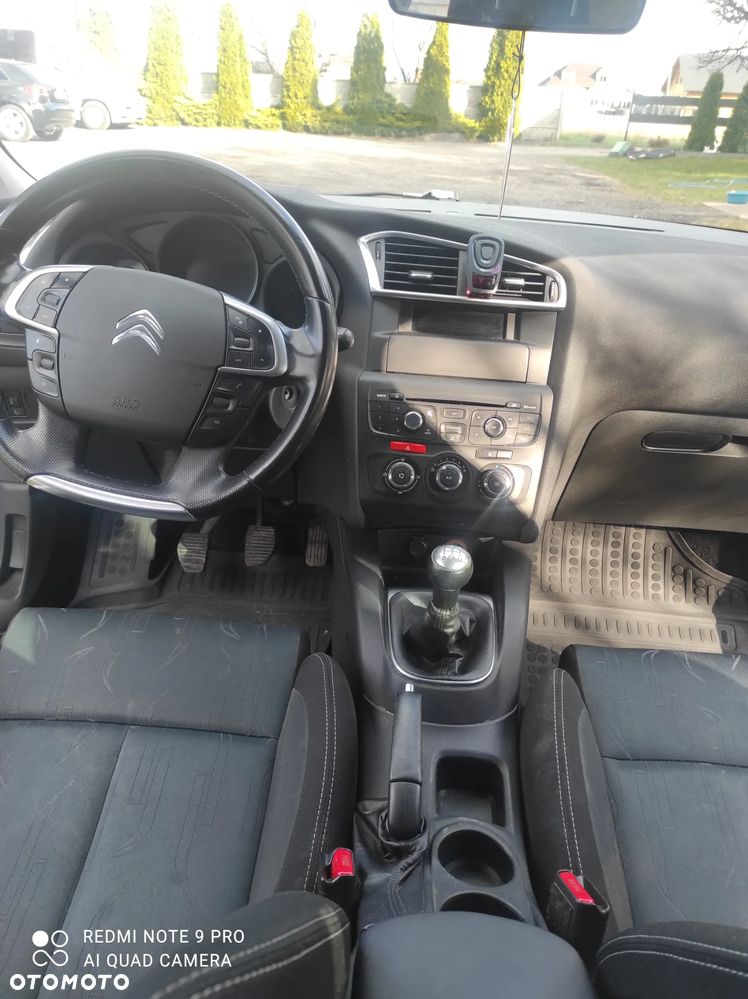 Citroën C4 1.6 HDi Attraction - 4