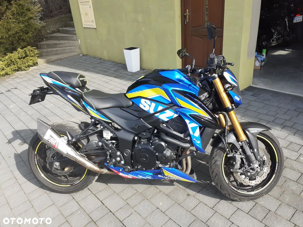 Suzuki GSX - 1