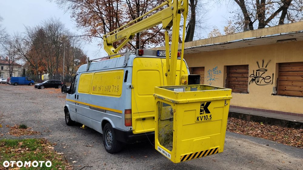 Ford Transit - 1