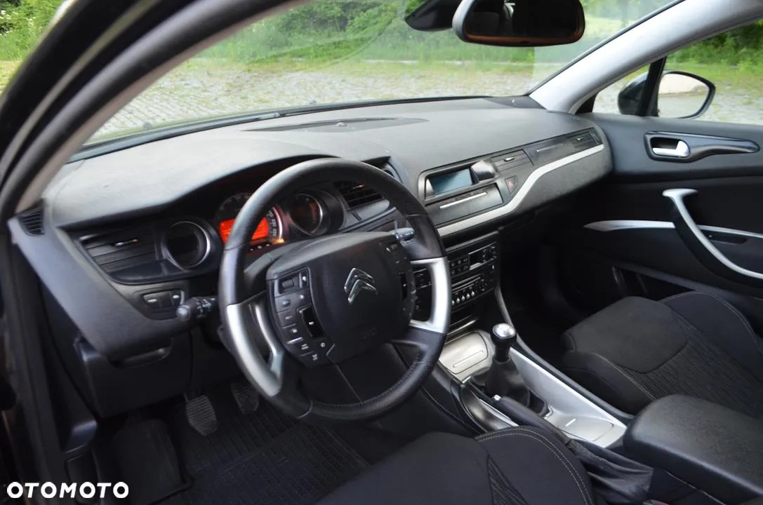 Citroën C5 Tourer HDi 115 FAP Business Class - 22
