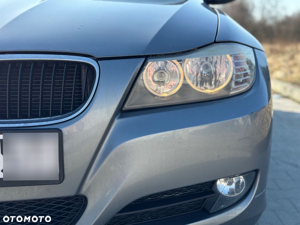 BMW Seria 3 318i Edition Lifestyle - 2