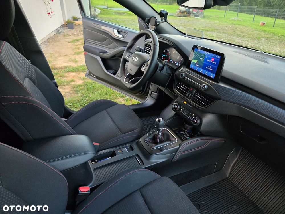 Ford Focus 2.0 EcoBlue ST-Line - 22