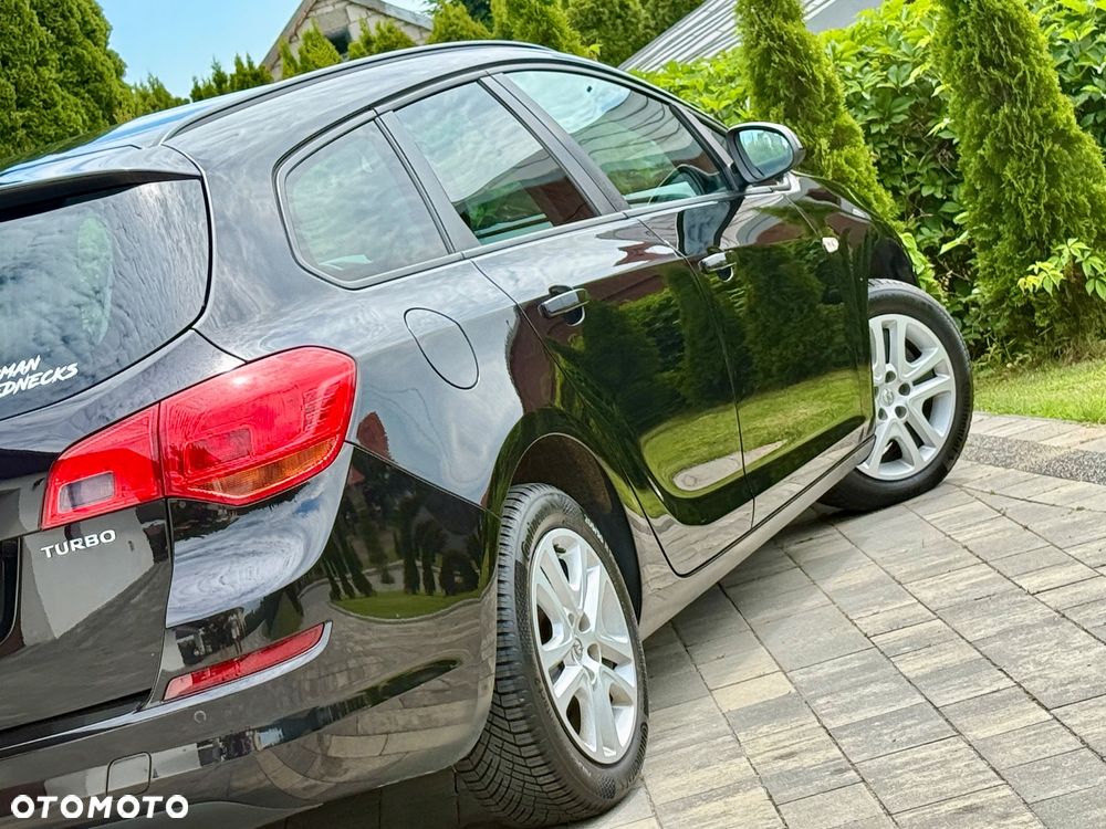 Opel Astra 1.4 Turbo - 15