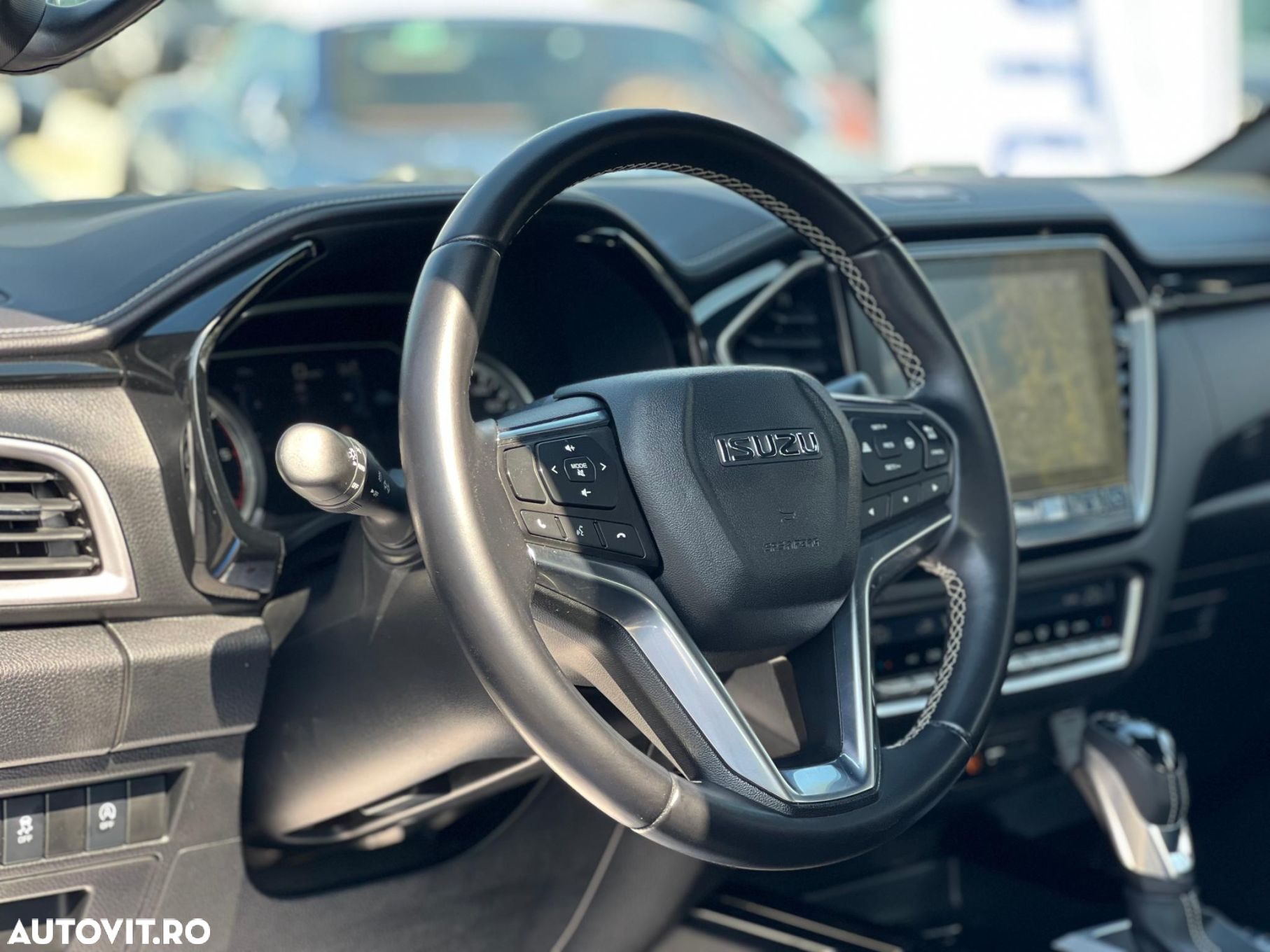 Isuzu D-MAX - 12