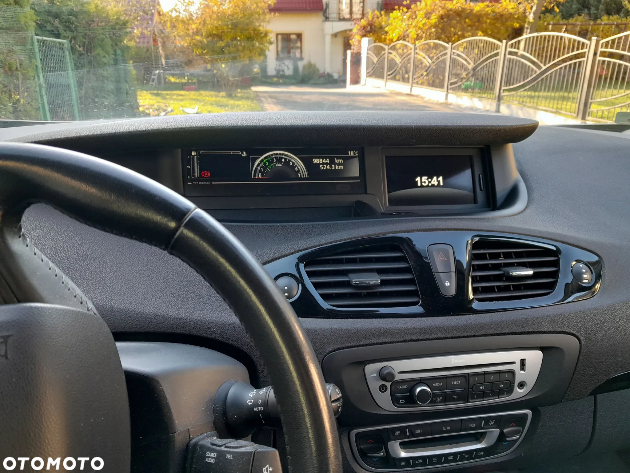 Renault Grand Scenic - 9
