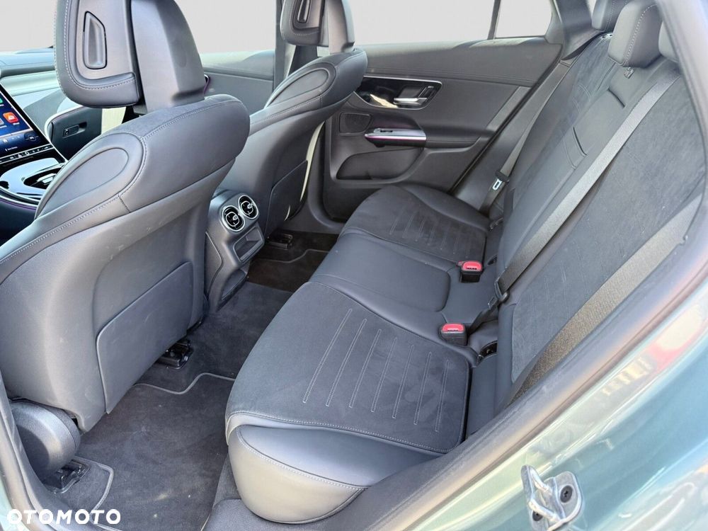 Mercedes-Benz GLC 220 d mHEV 4-Matic AMG Line - 23