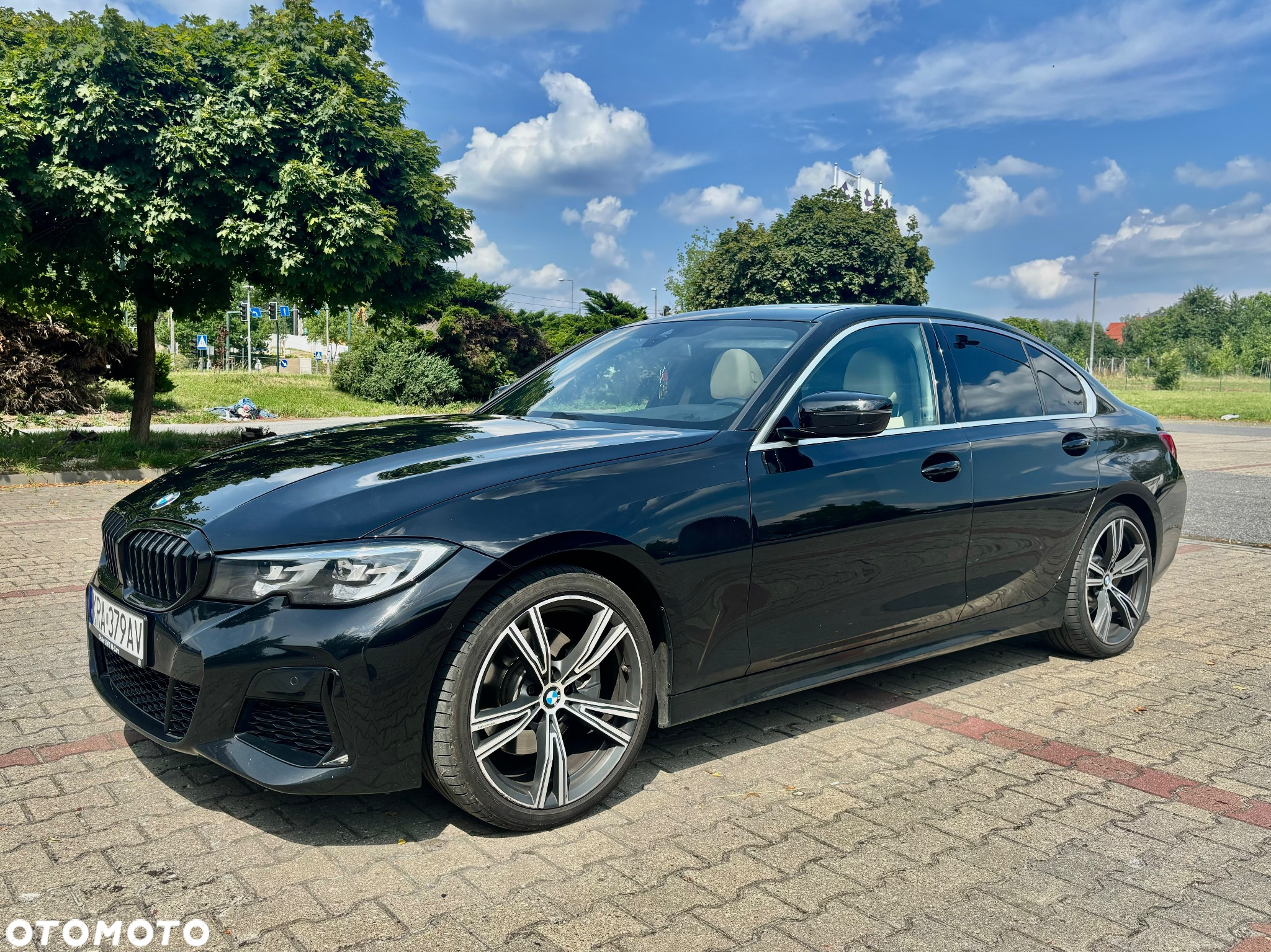 BMW Seria 3 330i - 4
