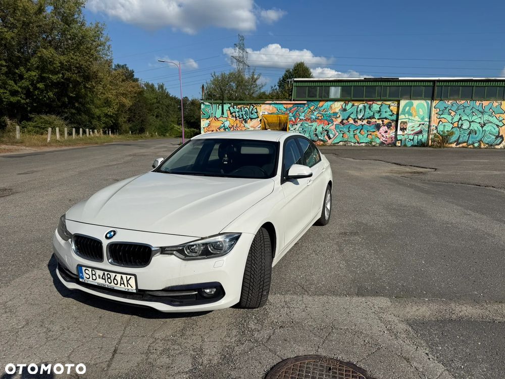 BMW Seria 3 318d - 2
