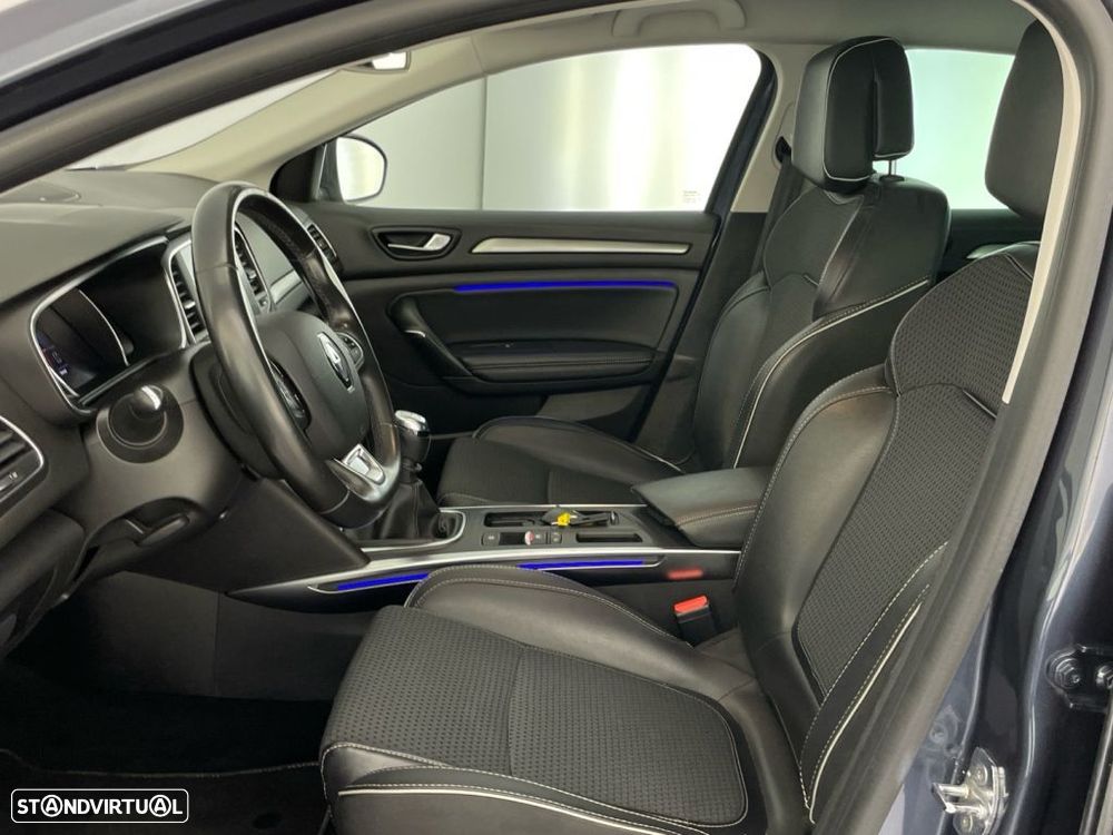 Renault Mégane 1.5 Blue dCi Bose Edition - 11